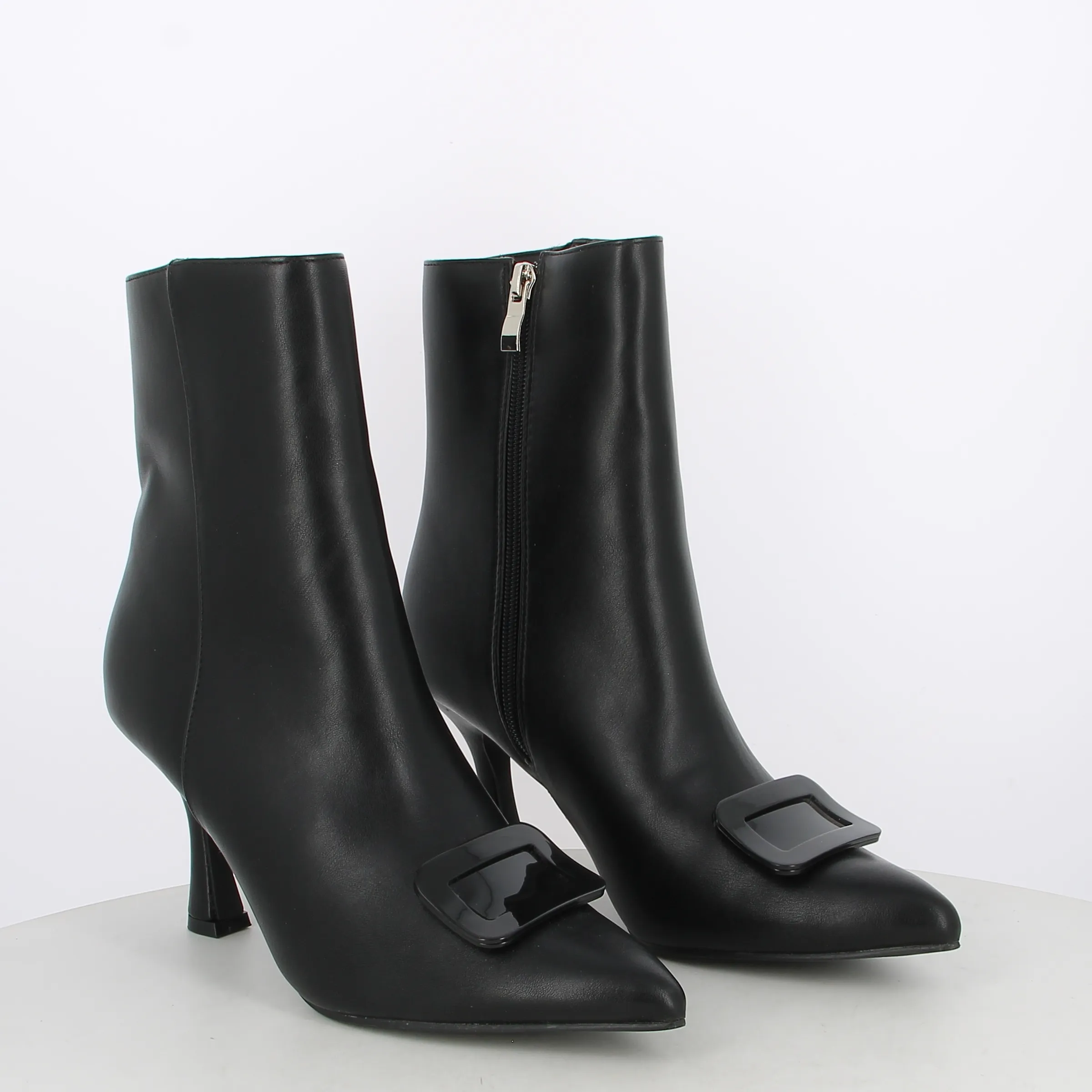 -----Jaja -----Stivaletti da donna con accessorio ----
