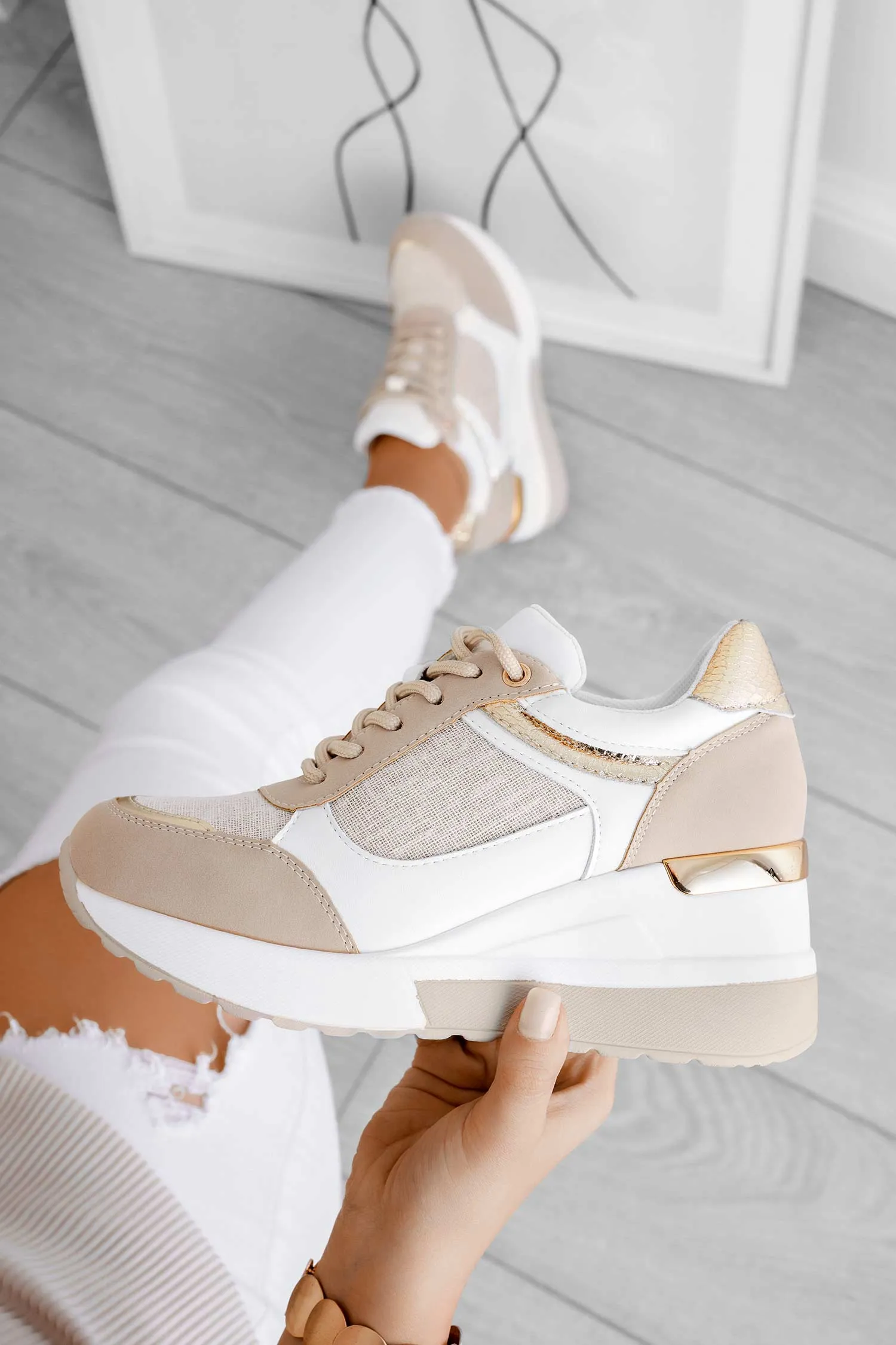 CAIRO - Sneakers fango con inserti in tessuto glitter oro