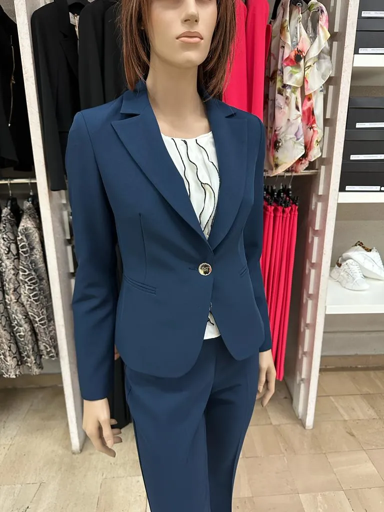 Giacca RINASCIMENTO in tessuto tecnico disponibile anche con due pantaloni in coordinato (aderente e a zampa) su base Blu