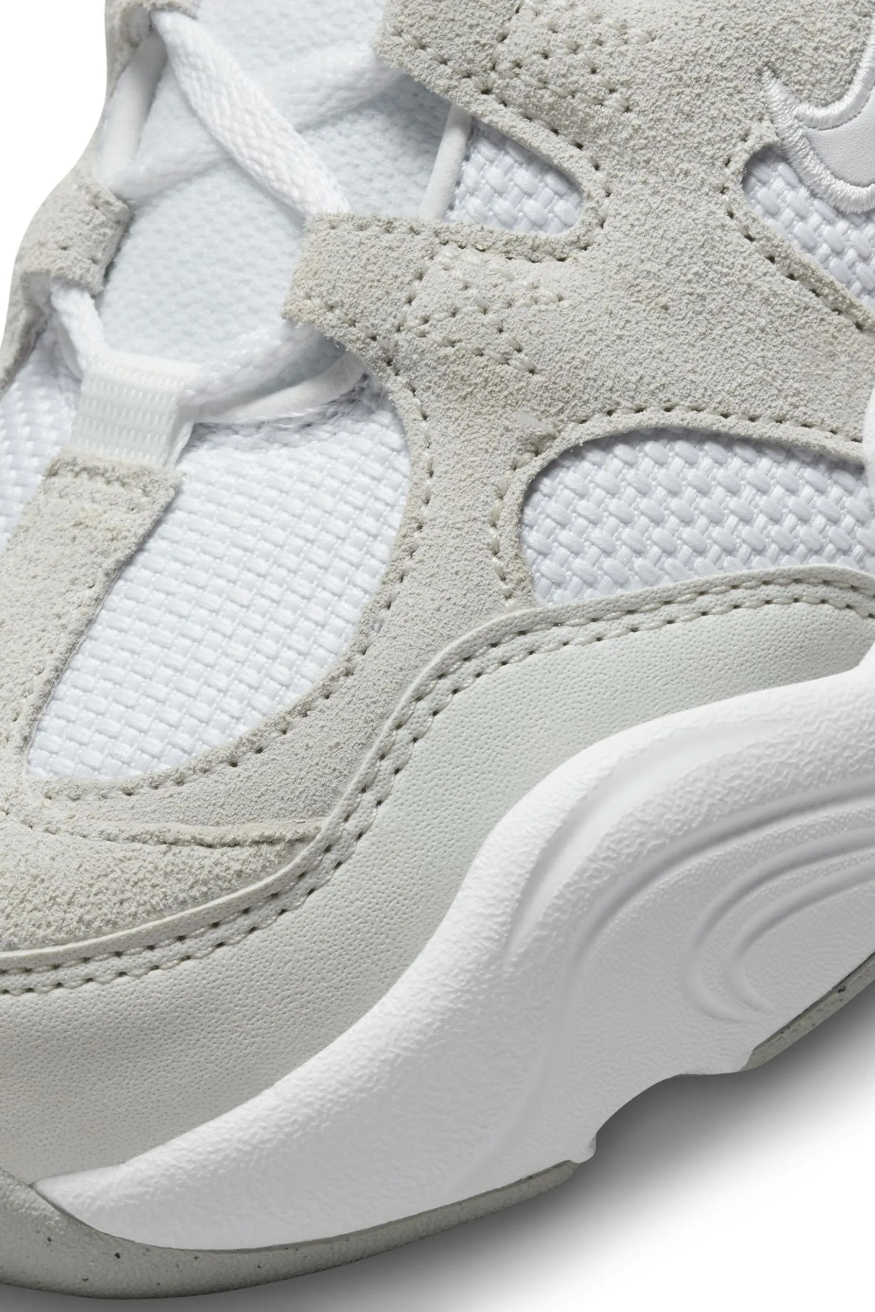 Nike - Hera - Scarpe da ginnastica in tessuto tecnico