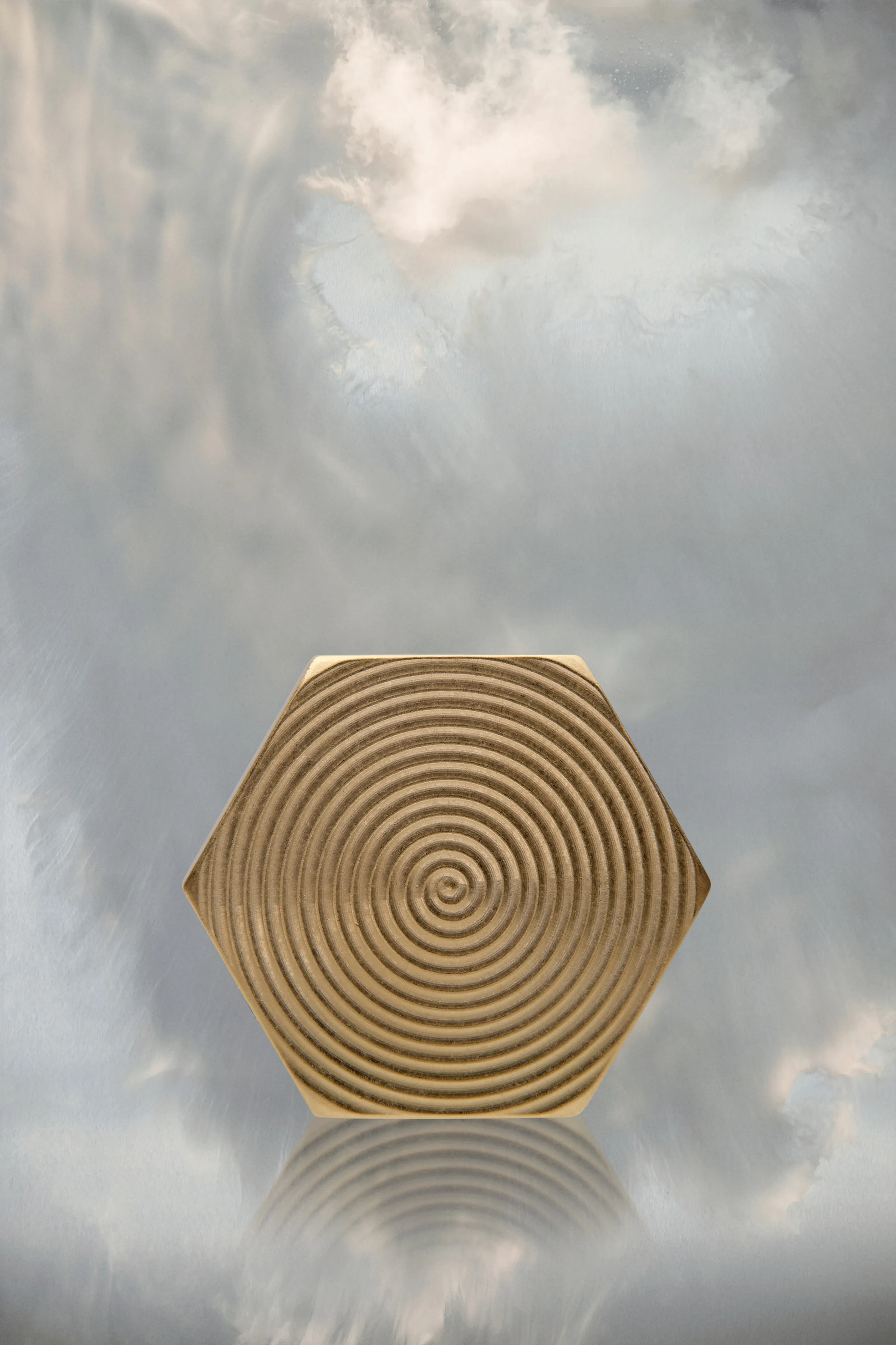 Orecchino esagonale Bolt & nut