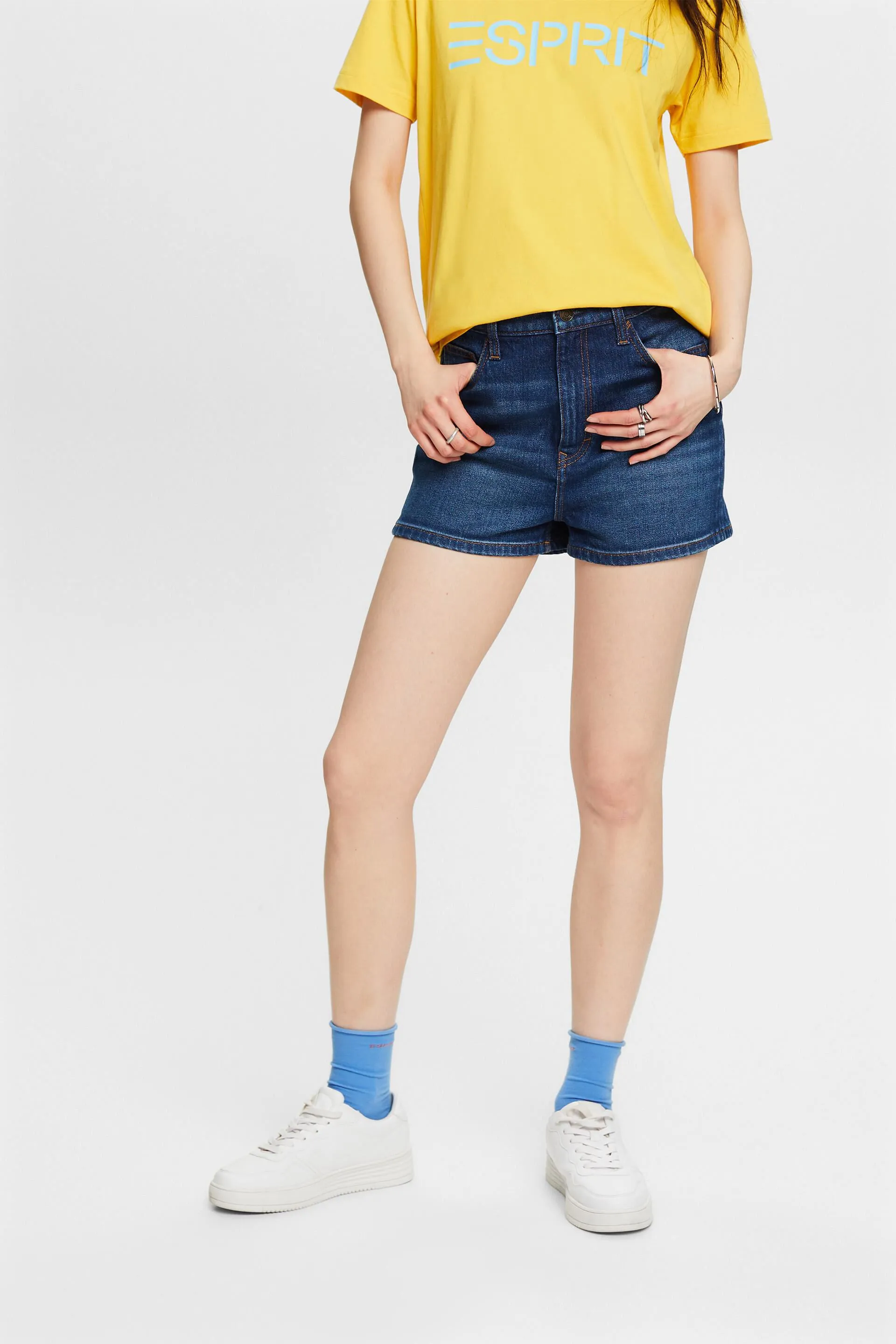 Pantaloncini in denim a vita molto alta