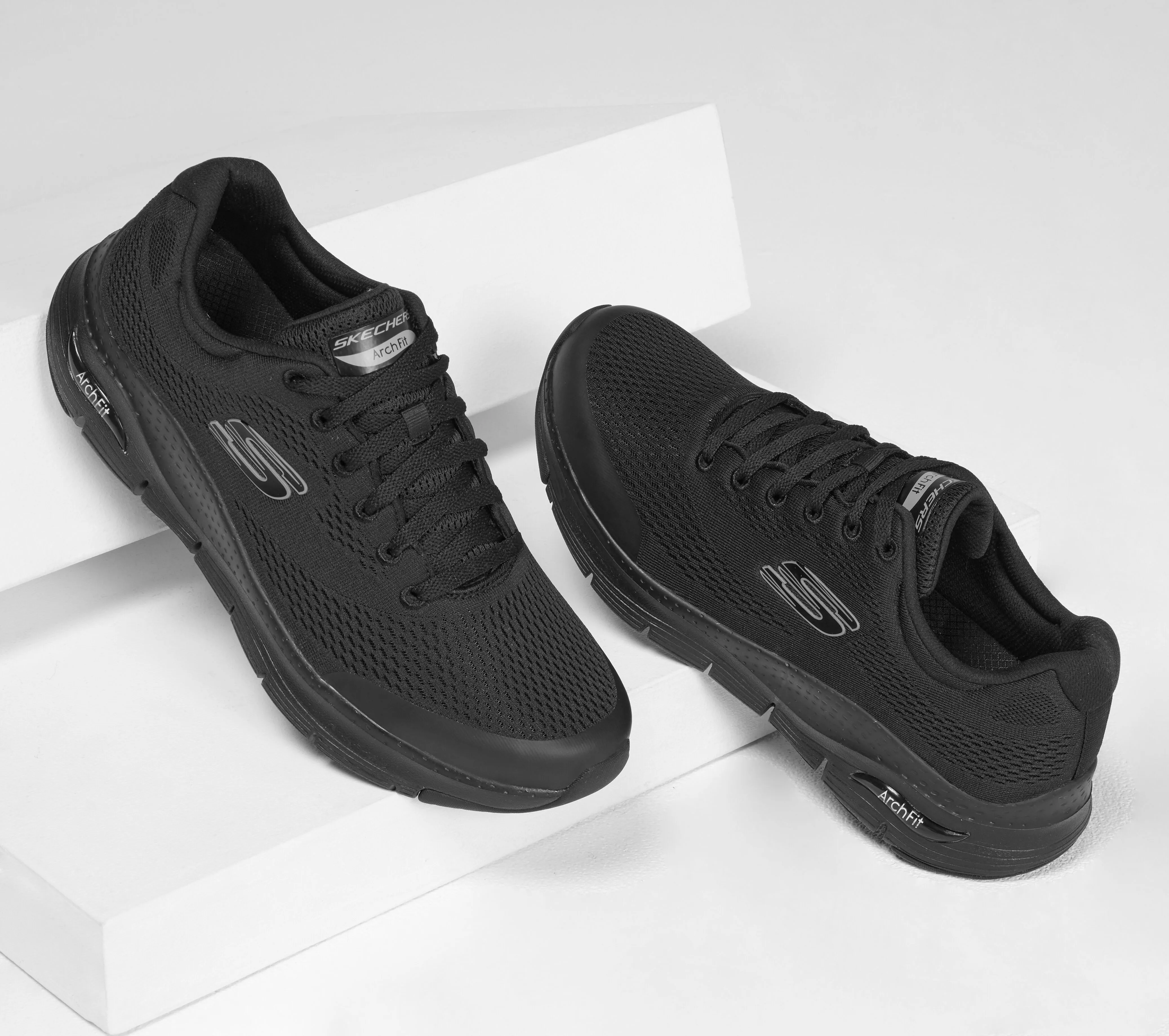 Skechers Arch Fit