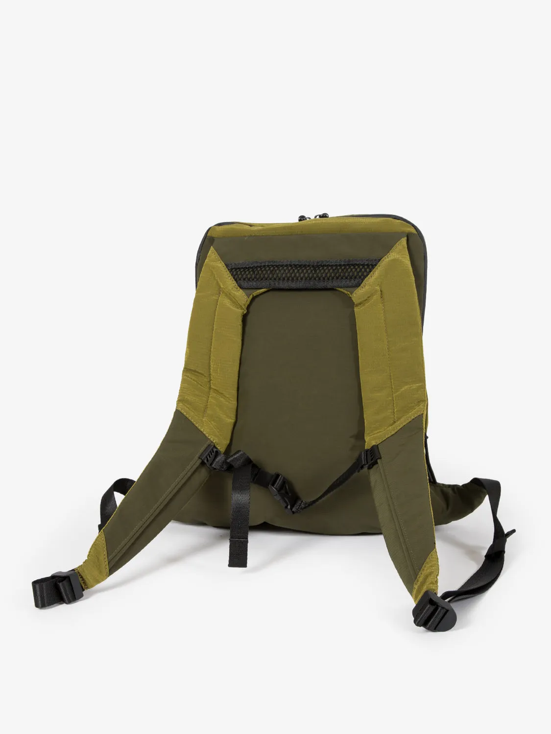 Zaino slim in tessuto espandibile porta pc 15'' verde